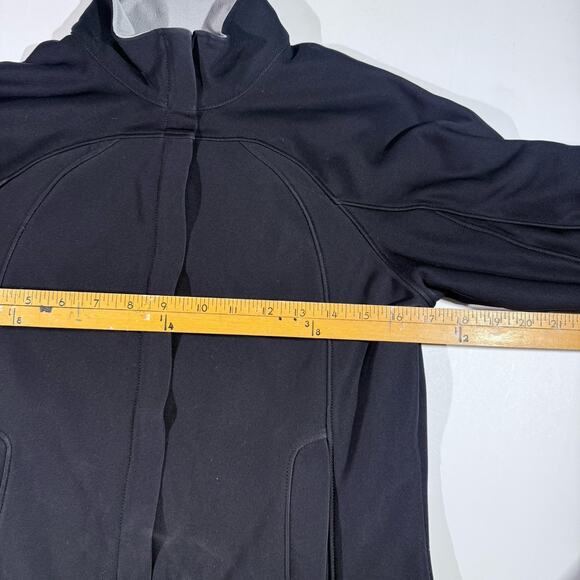 L.L. Bean Women’s Small Softshell Jacket Black Windstopper Gore Windproof S - Picture 7 of 9